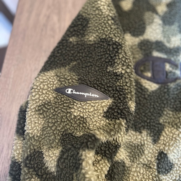 Champion Heritage Sherpa camo hoodie - Picture 4 of 6